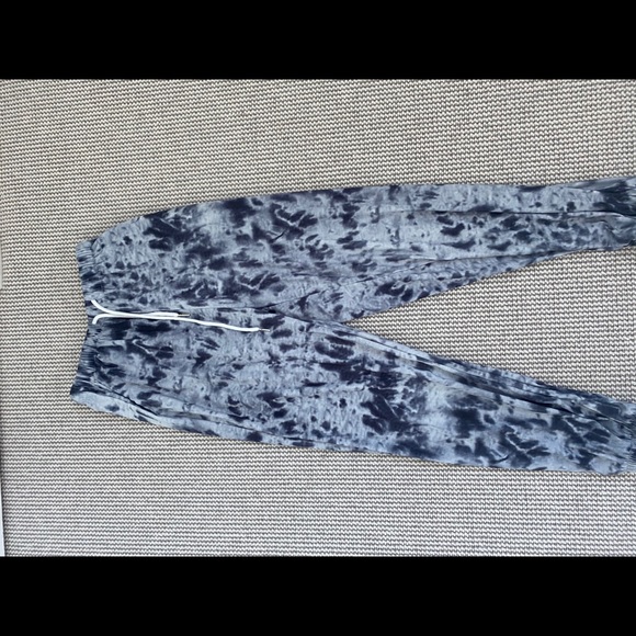Zaful tie dye sweatpants - Picture 1 of 3